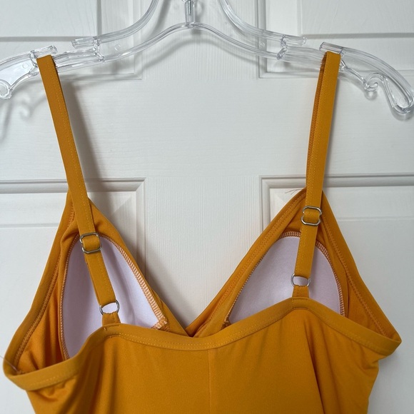 NWOT Jantzen Mustard Yellow Elegantly Draped One-Piece Swimsuit 8 - Picture 9 of 15